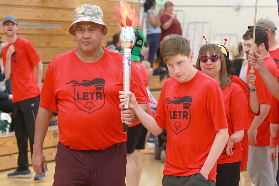 darcy-fleury-torch-run