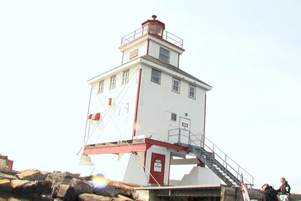 The event will see thirteen groups of castaways find themselves stranded out at the breakwater Lighthouse on Lake Superior