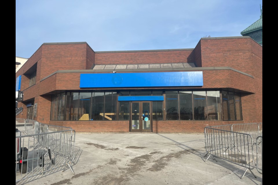 Future location of the Thunder Bay Indigenous Friendship Centre in the former Bank of Montreal location at Red River Road and Court Street. 