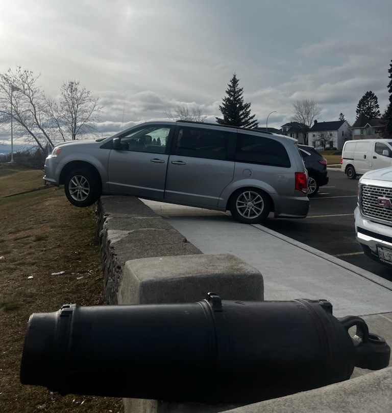 hillcrest-mva-cropped