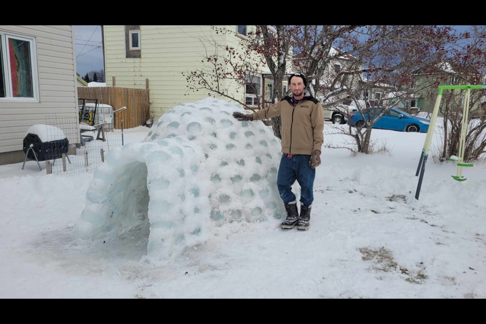 Thomson says the response to the unique igloo from Marathon and  beyond has been "phenomenal" (Abraxan Canada/Facebook)