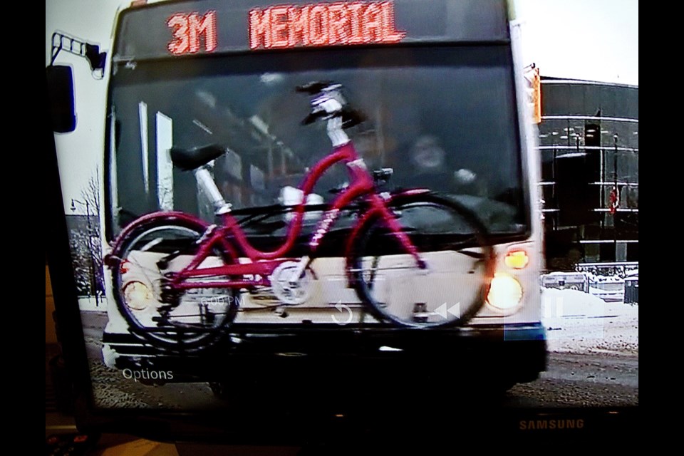 This screen grab from a TBT newscast shows the stolen bicycle mounted on a Thunder Bay Transit bus on Jan. 9, 2024 (submitted image)