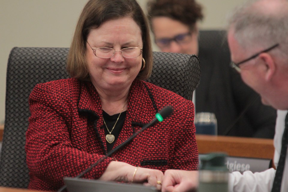karen-lewis-6