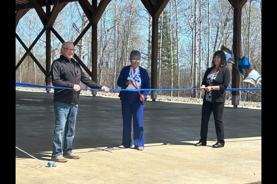Earlier this week a ribbon cutting was held for the new multi-purpose pavilion at MacGregor Recreation Centre.
