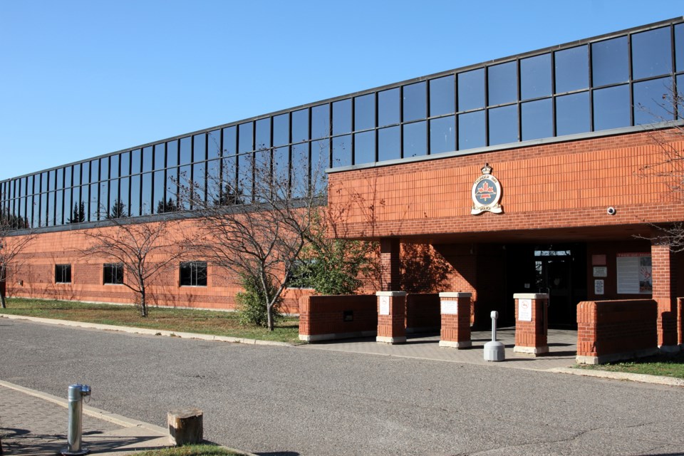 thunder-bay-police-station