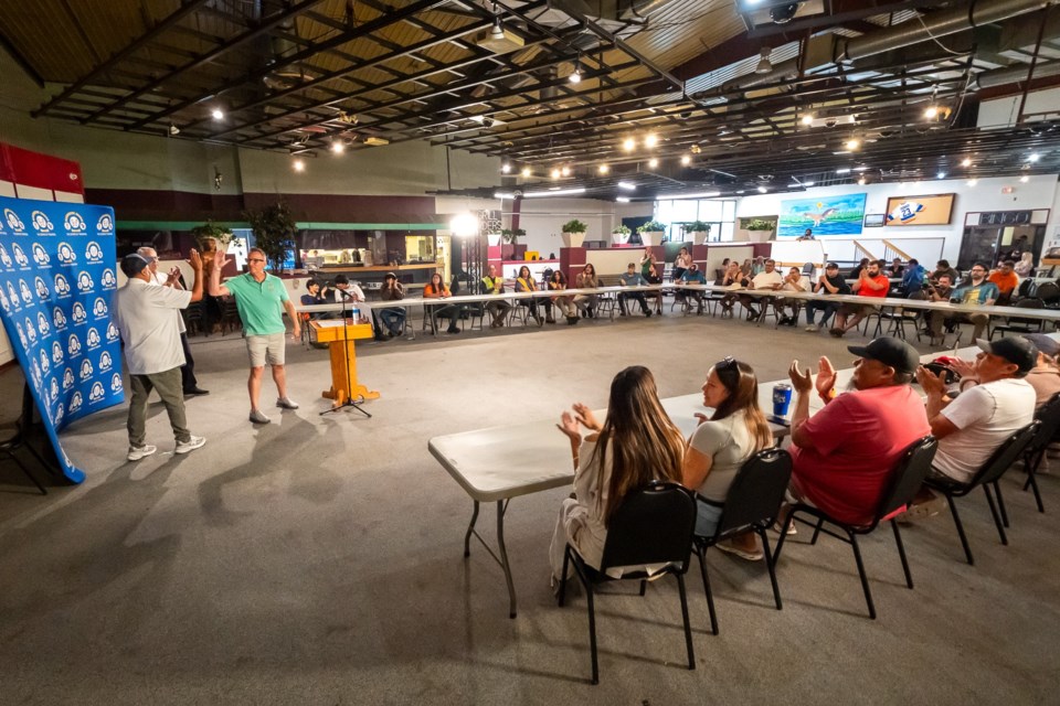 wauzhushk-onigum-arena-funding