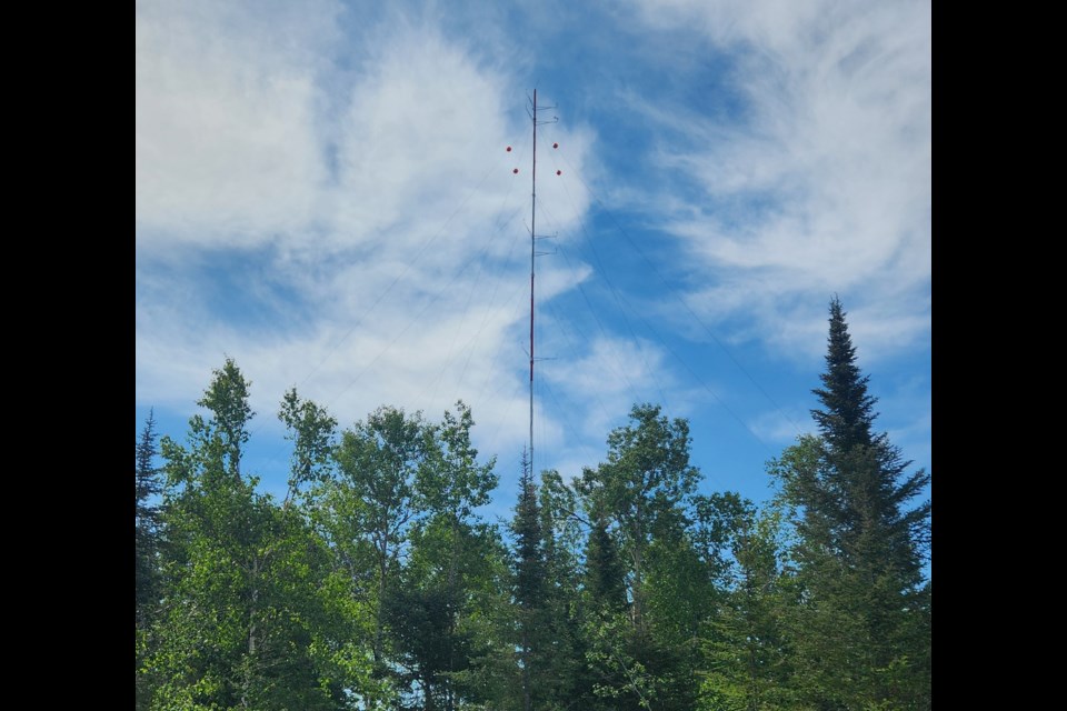 A company interested in developing a wind farm has erected a tall mast to measure the wind in Gorham Township near Lottit Lake (Newswatch photo)