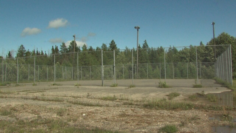 greenstone-tennis-court