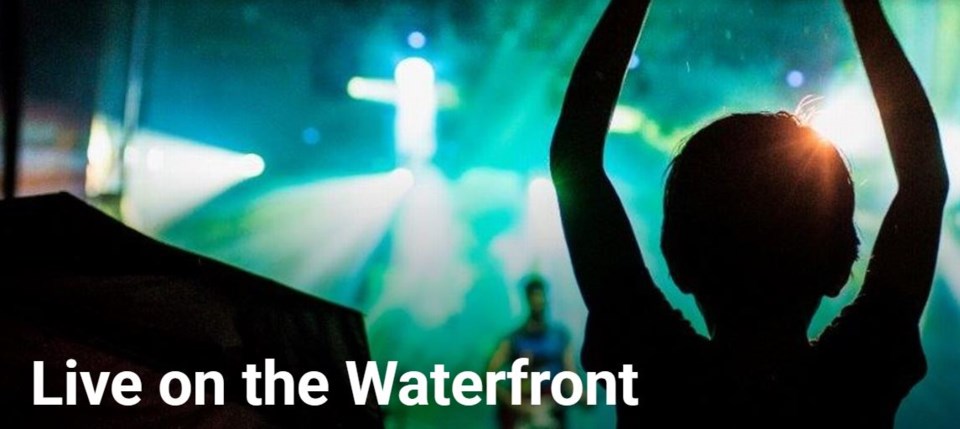 live-on-the-waterfront