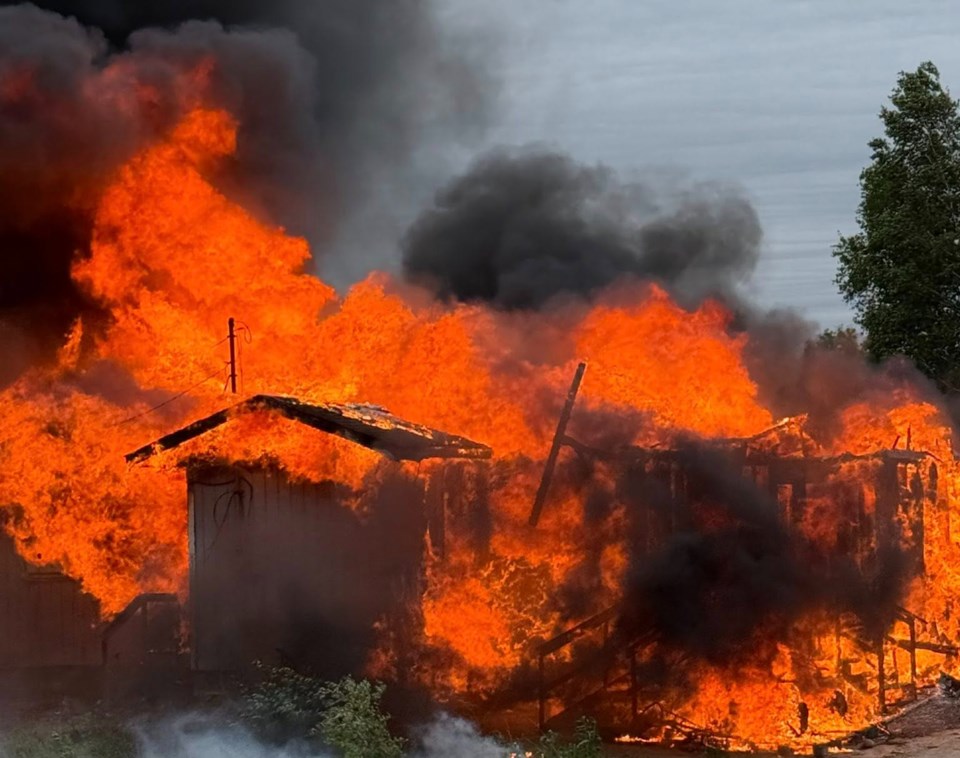 north-caribou-house-fire-4-martin-kanate