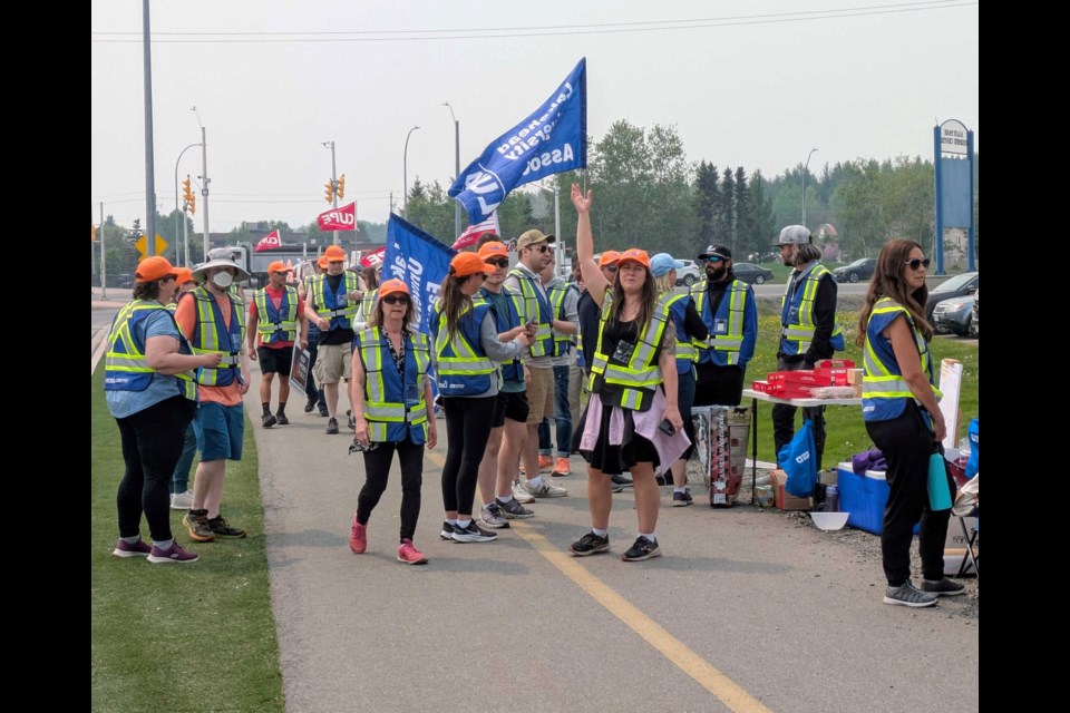 OCEU/CUPE 1750 has now entered its third week of a strike on June 9, 2025