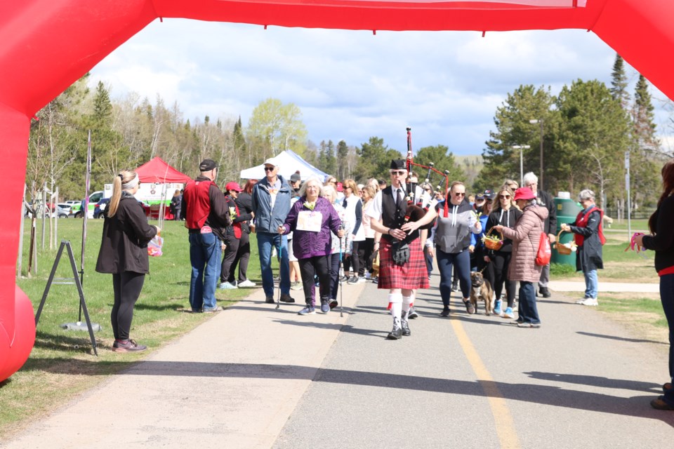 Around 100 people walked the 5-kilometre loop around Boulevard Lake for the 14th Annual Hike for Hospice on May 25.