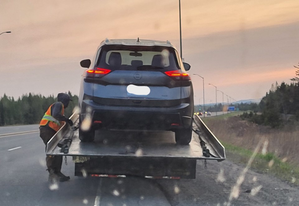 impaired_vehicle_towed-crop