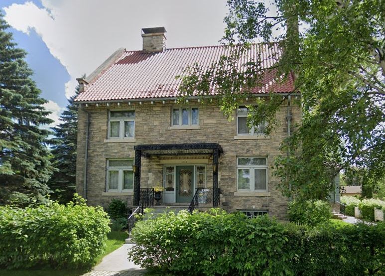 A historic structure used for decades as the  residence of the Bishop of Thunder Bay  has been sold (Google Street View)