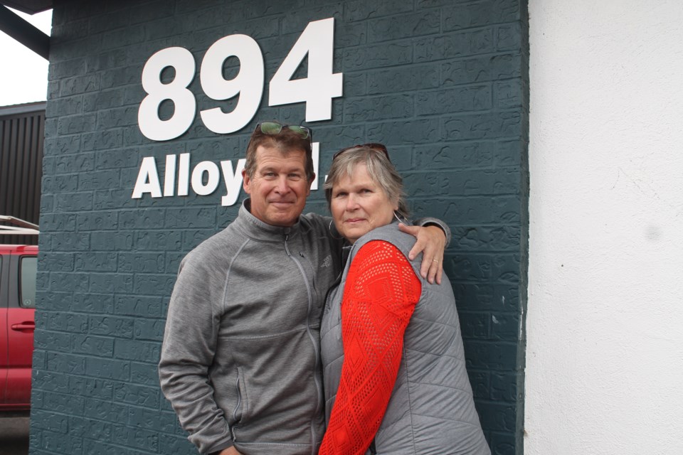 Jon and Sandra Wynn are retiring after 40 years.