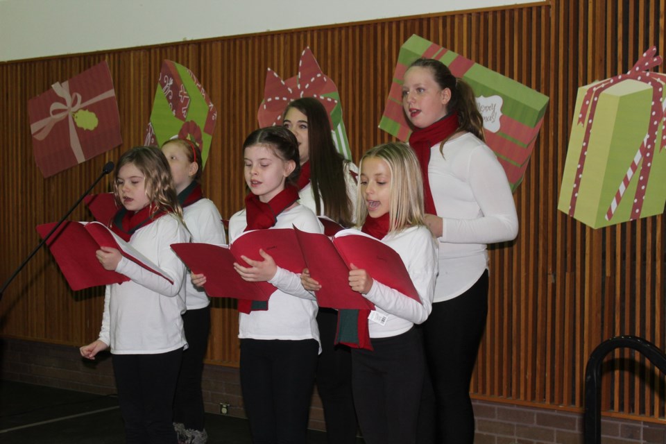 Applauze Youth Ensemble helped Confederation celebrate its campaign wrap-up with carols