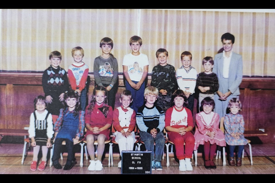 Class of 1984-1985 when they operated as French-language section within the anglophone St. Martin (Franco-Terrace)