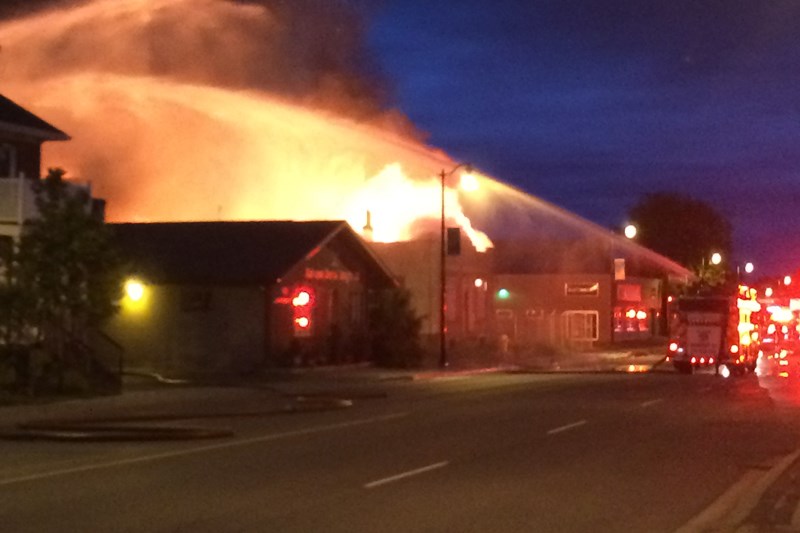 A fire caused major damage to a business in the north end of Thunder Bay on Saturday, Sept. 10, 2016. 