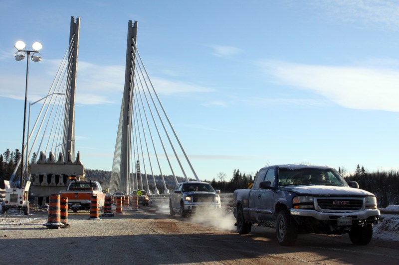 Nipigon Bridge Traffic