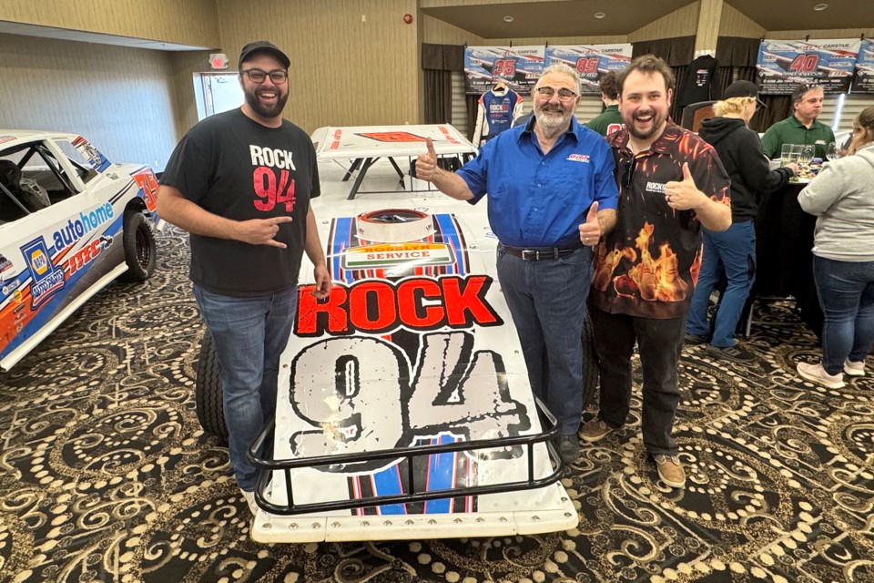 rock-94-crt-racing-team-car