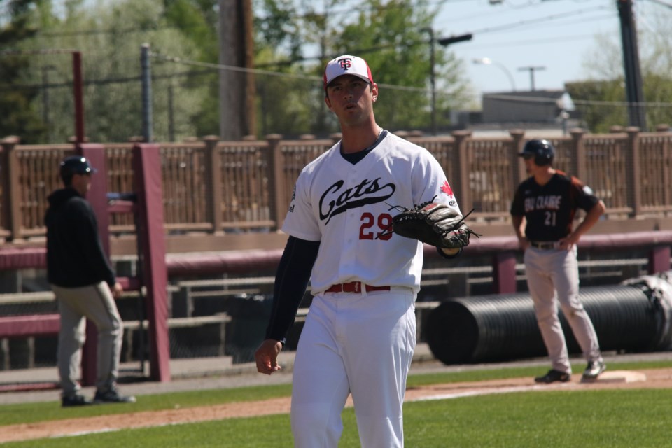 Omar Maldonado failed to record an out after a rough first inning against Eau Claire. (Michael Charlebois / tbnewswatch)