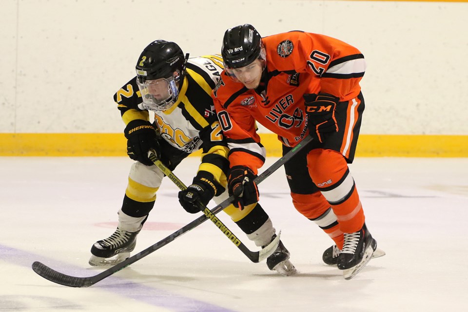 Kam River's Jackson Egner (right) battles Soo's Jack Paweski on Friday, Sept. 2, 2022 at the Norwest Arena. (Leith Dunick, tbnewswatch.com)