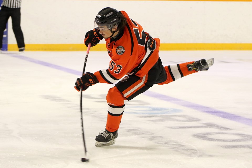 Kam River's Max Buffone takes a shot on Friday, Sept. 2, 2022 against the visiting Soo Eagles. (Leith Dunick, tbnewswatch.com)
