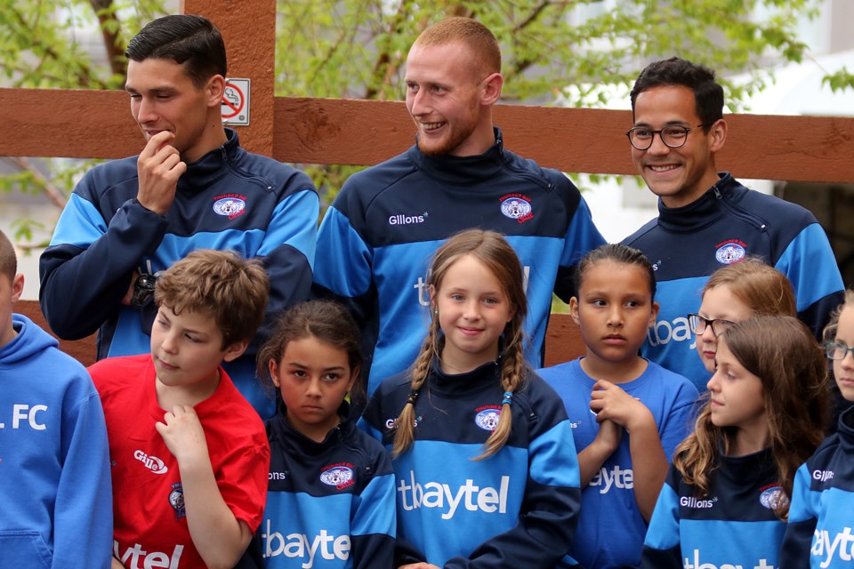 Thuder Bay Chill captain MItchell Osmond (back row, centre) is expected to miss at least four games to stat the 2018 campaign. 