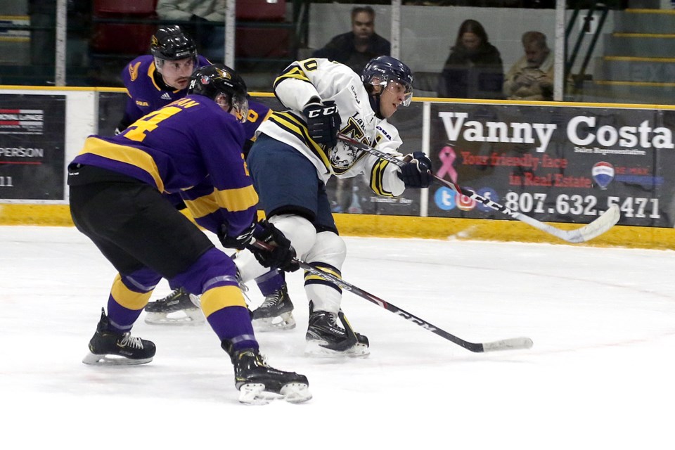 Daniel Del Paggio scores the game-tying goal late in the first period on Friday, Nov. 22, 2019. (Leith Dunick, tbnewswatch.com)