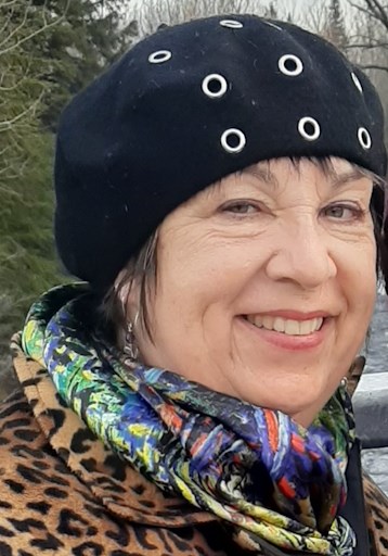 skochinski-karen-w-hat