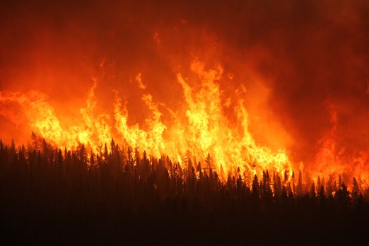 Evacuation continues, Sioux Lookout fire no. 35 still out of control ...