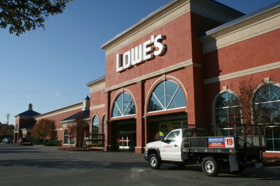 Local Lowe’s store set for August grand opening