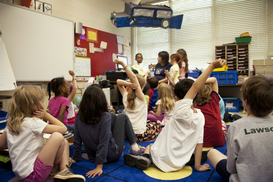 classroom-children-school