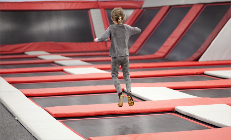 Trampoline,trampoline,Jumping