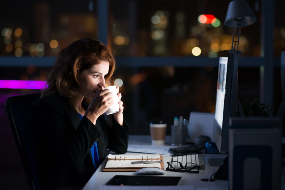 Business,Woman,Drinking,Coffee,To,Get,Some,Energy,For,Working