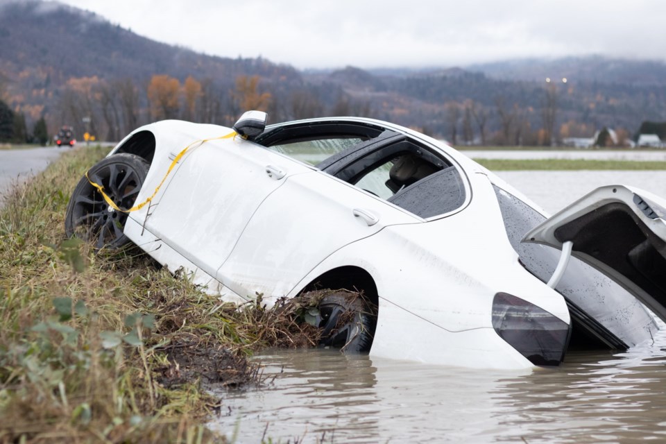 Abbotsford,,Bc,,Canada,-,November,23,2021:,Abandoned,Car,In