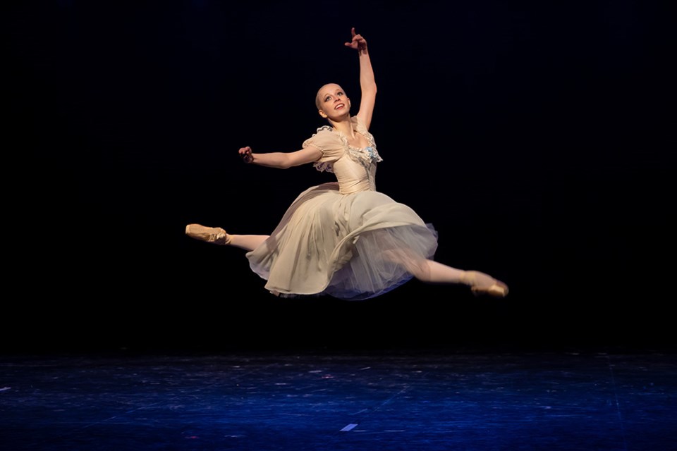 The Royal Winnipeg Ballet was in Thompson April 21 for the fifth performance of its On the Edge tour, consisting of 12 shows in 12 communities in 12 days. The tour was in Wabowden April 24 and will be in Moose Lake and The Las April 25 before heading back down south for its last three performances.