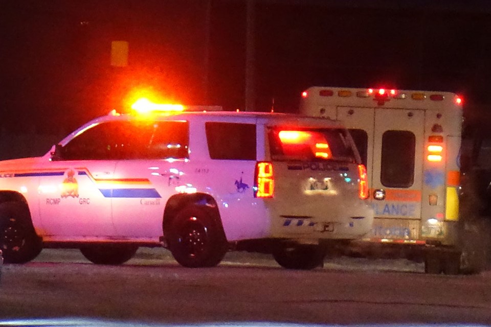 thompson-rcmp-car-and-ambulance-january-2021