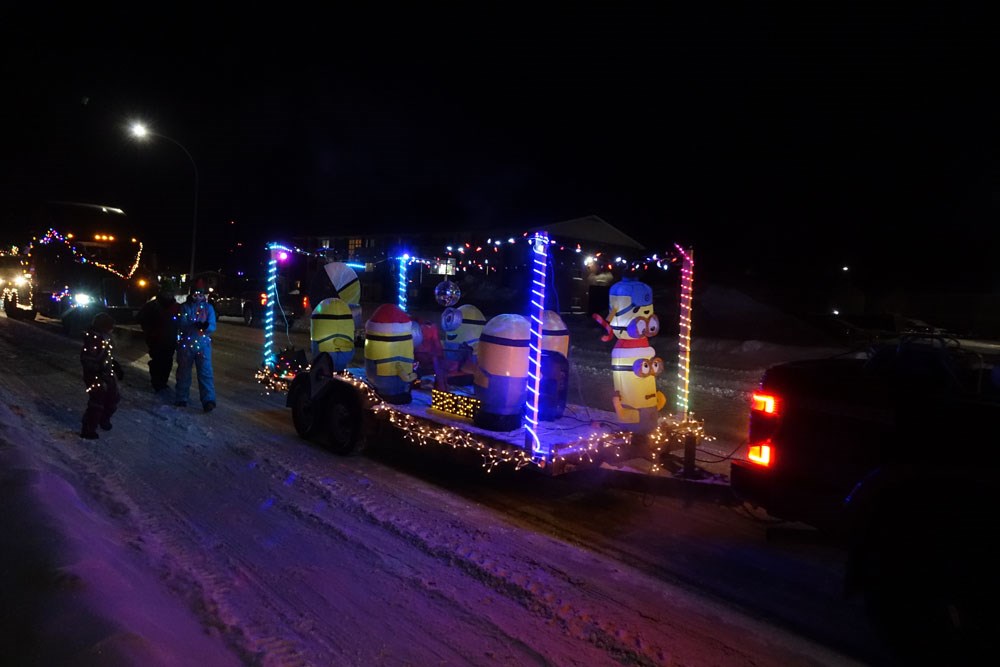 Thompson enjoys evening Christmas lights parade Dec. 11 Photo Gallery