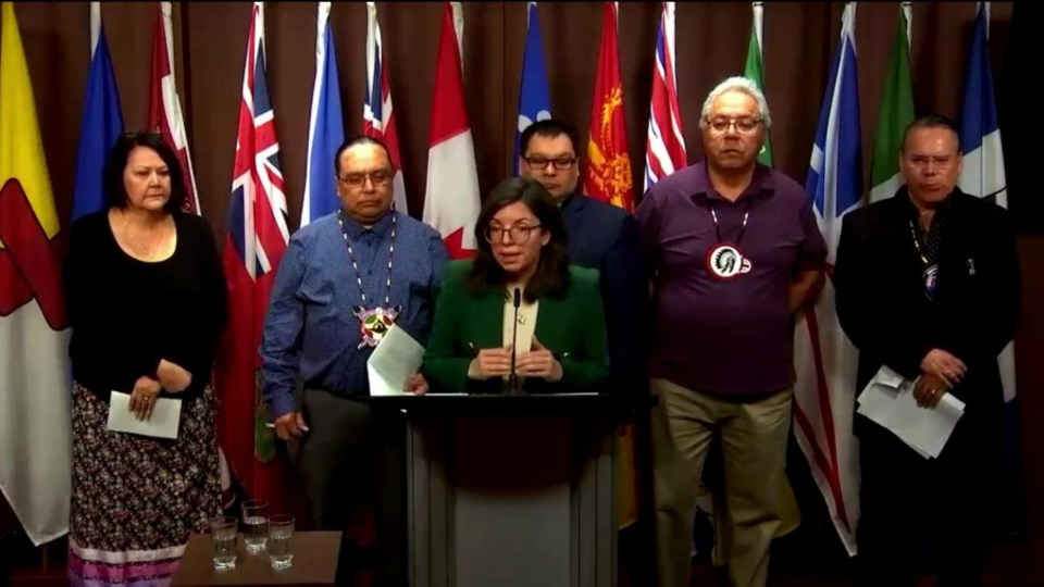 niki-ashton-with-northern-manitoba-chiefs-and-grand-chiefs-april-3-2023