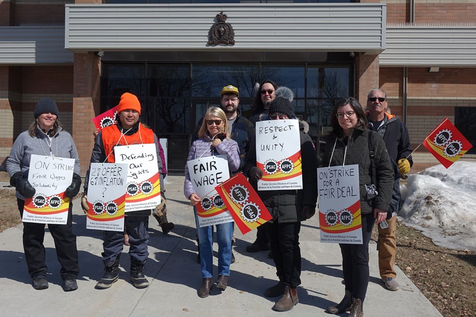 psac-members-and-niki-ashton-outside-thompson-rcmp-detachment-april-21-2023