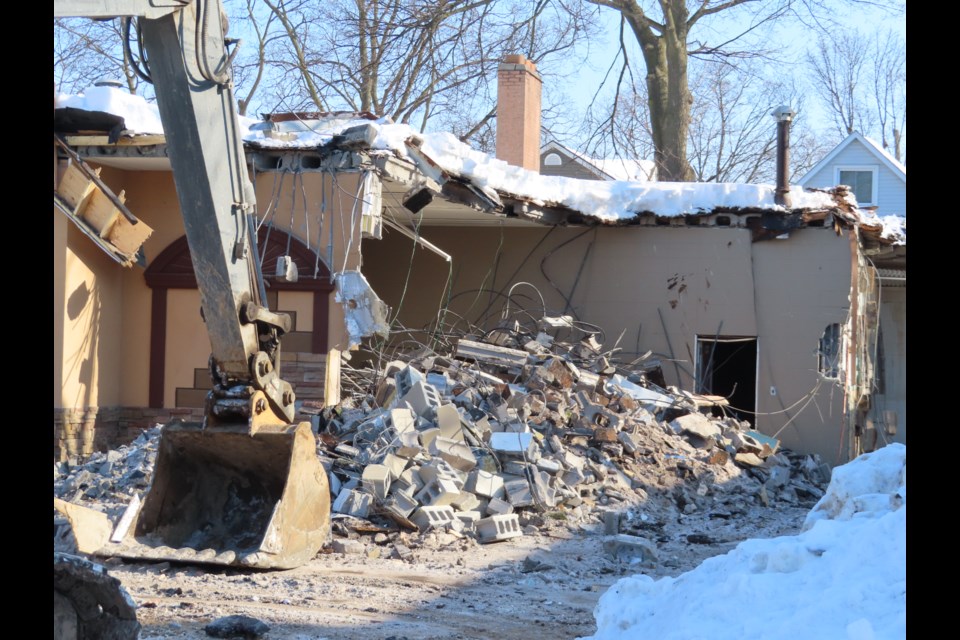 Riganelli's Bakery was torn down on Monday morning after the popular eatery served its last pizzas this summer. 