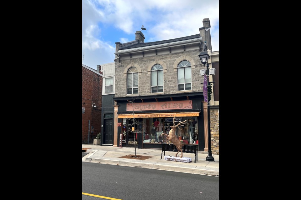 The Stone Store (c. 1853) on Front Street got its name because it was one of the first stores on Front Street to be made of stone, instead of wood or brick. Throughout the years it has been a drapery store,  a grocery store, a stationery and book store, and a TV store. Currently it's a clothing store. 