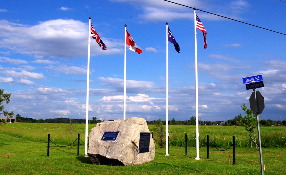 battle-of-beaverdams-monument