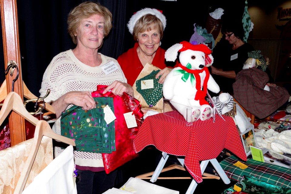 Christmas craft show items available at Thorold Secondary School from 10 till 4 p.m. today include Bev Interesano’s stuffed bears, with proceeds donated to the church. Penny Vandermaas made hats, scarves, and boots for the bears this year, as added touches, and Diane Field sewed some beautiful tablecloths and napkins in different sizes and colours. Bob Liddycoat/ThoroldNews