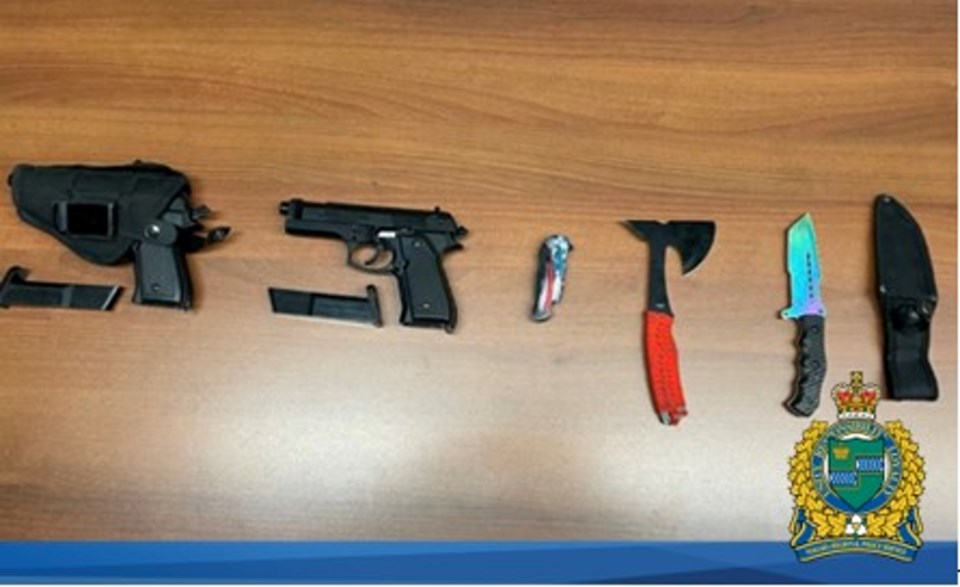 2022-03-25 - NRPS weapons seized