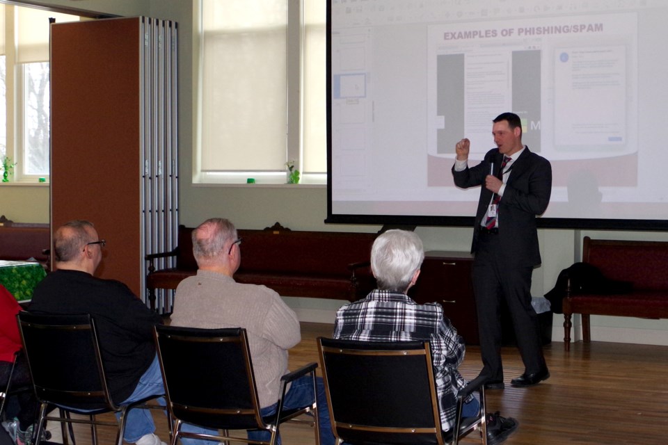 Detective constable Graeme Orr delivered an anti-fraud presentation to members of the Thorold Seniors Centre Thursday. Bob Liddycoat / Thorold News