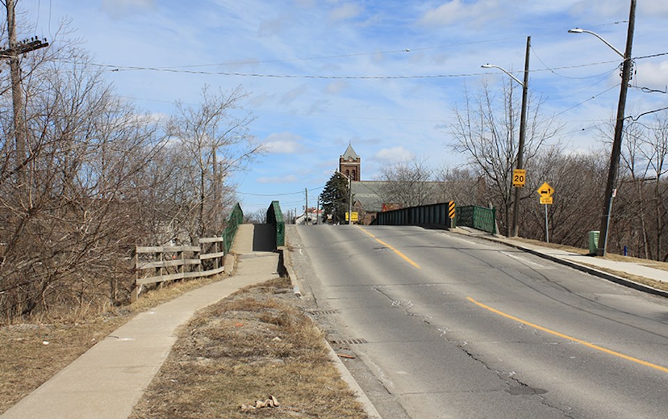 20231117-cnr-bridge1