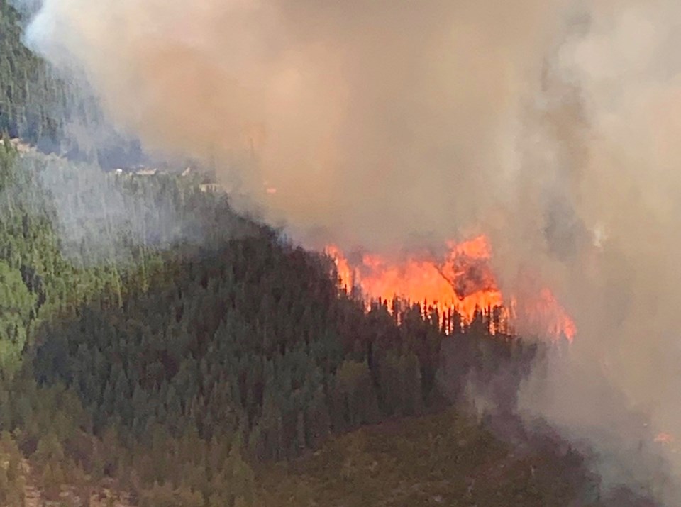 Timmins 1 fire grows to 2,000 hectares