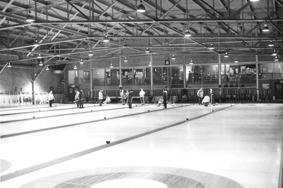 2023-02-03-curlingrinktm